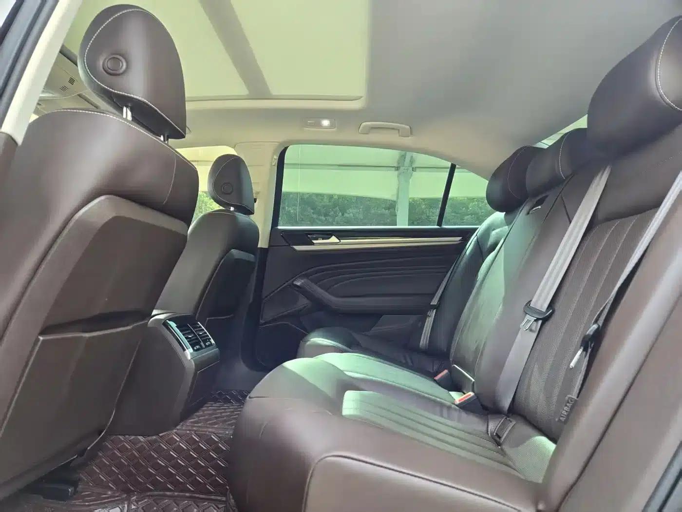 Phideon 2021 380TSI Luxury Edition — миниатюра 8