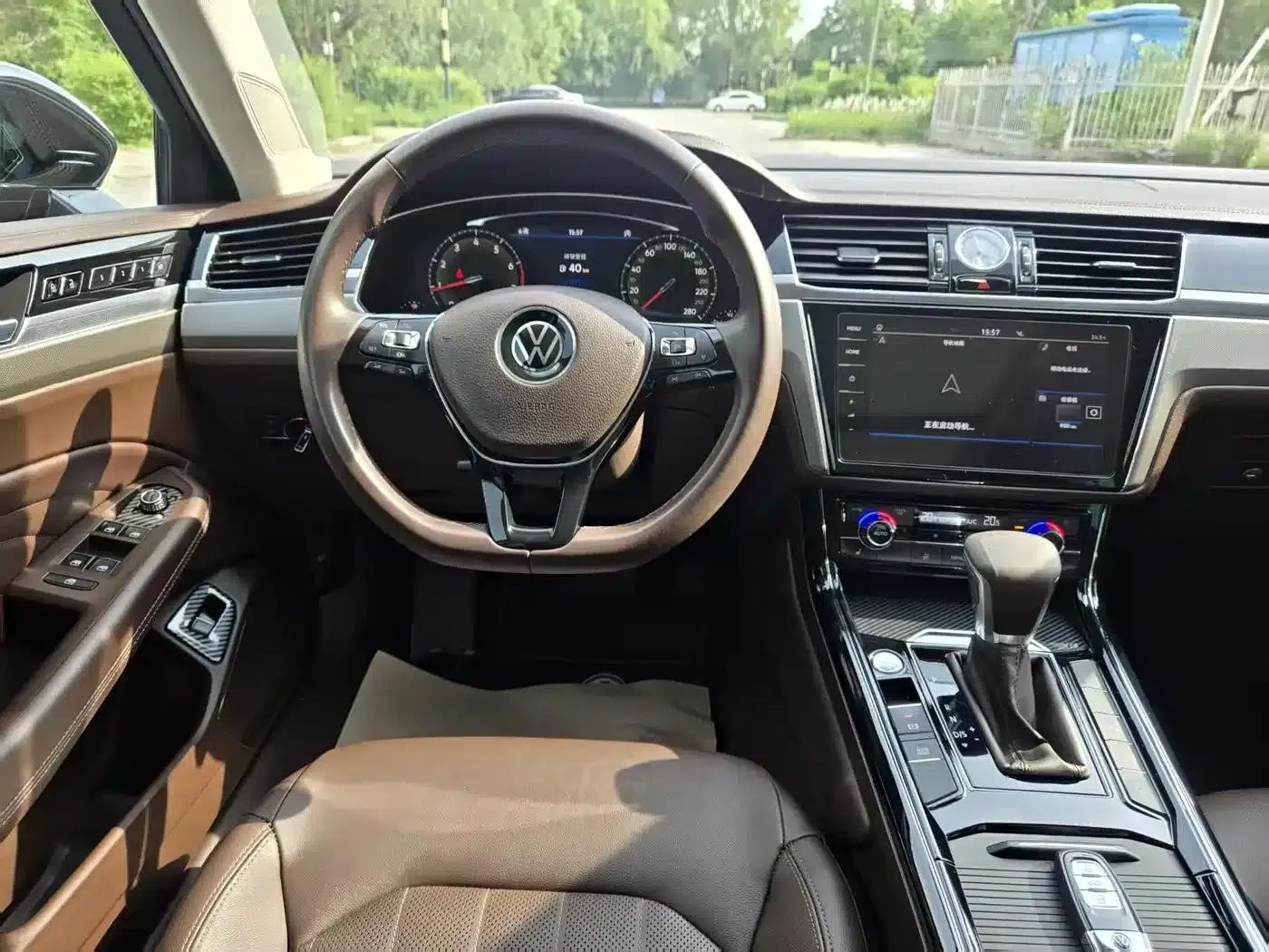 Phideon 2021 380TSI Luxury Edition — миниатюра 10