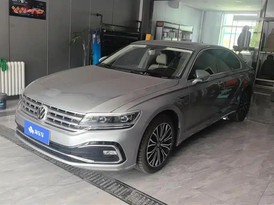 Phideon 2021 380TSI Luxury Edition — миниатюра 1