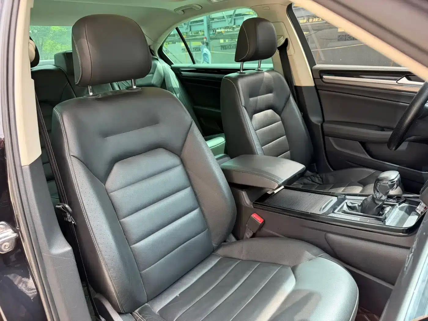 Phideon 2018 Facelift 380TSI 2WD Business Edition — миниатюра 11