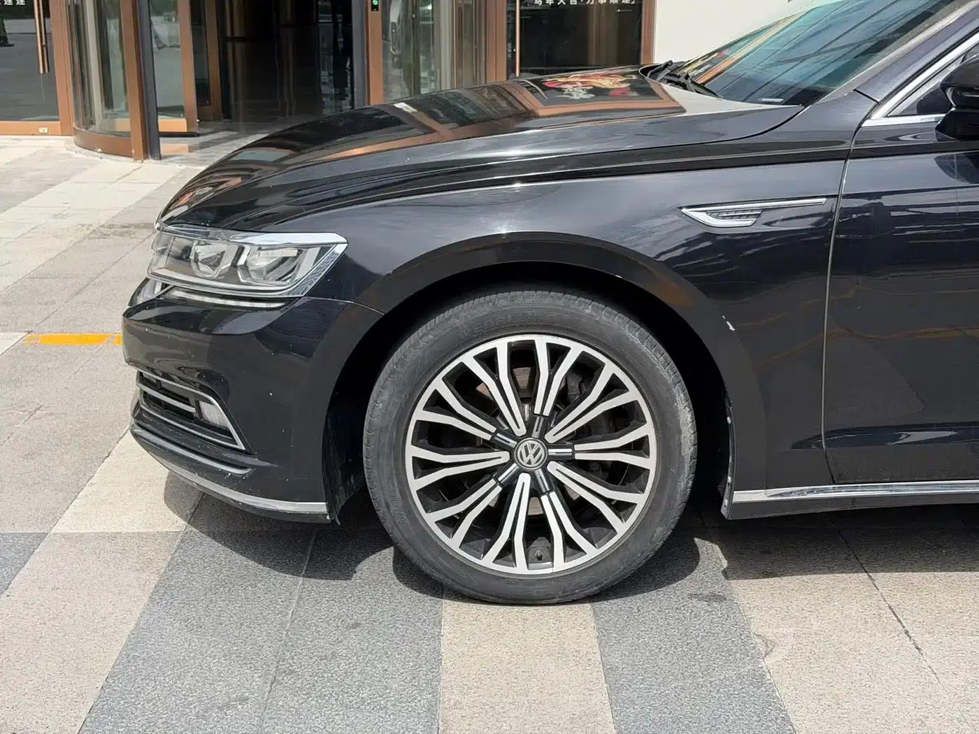 Phideon 2018 Facelift 380TSI 2WD Business Edition — миниатюра 19