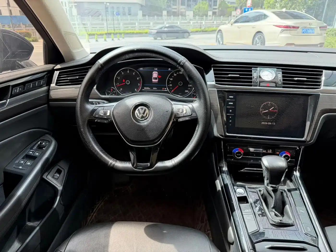 Phideon 2018 Facelift 380TSI 2WD Business Edition — миниатюра 8