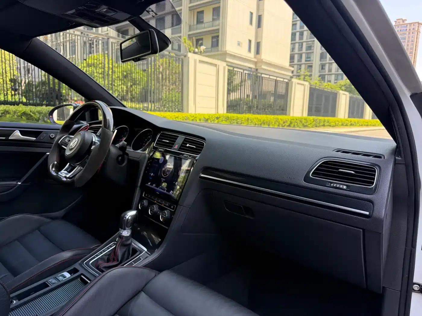 2016 Golf GTI 2.0TSI GTI — миниатюра 17