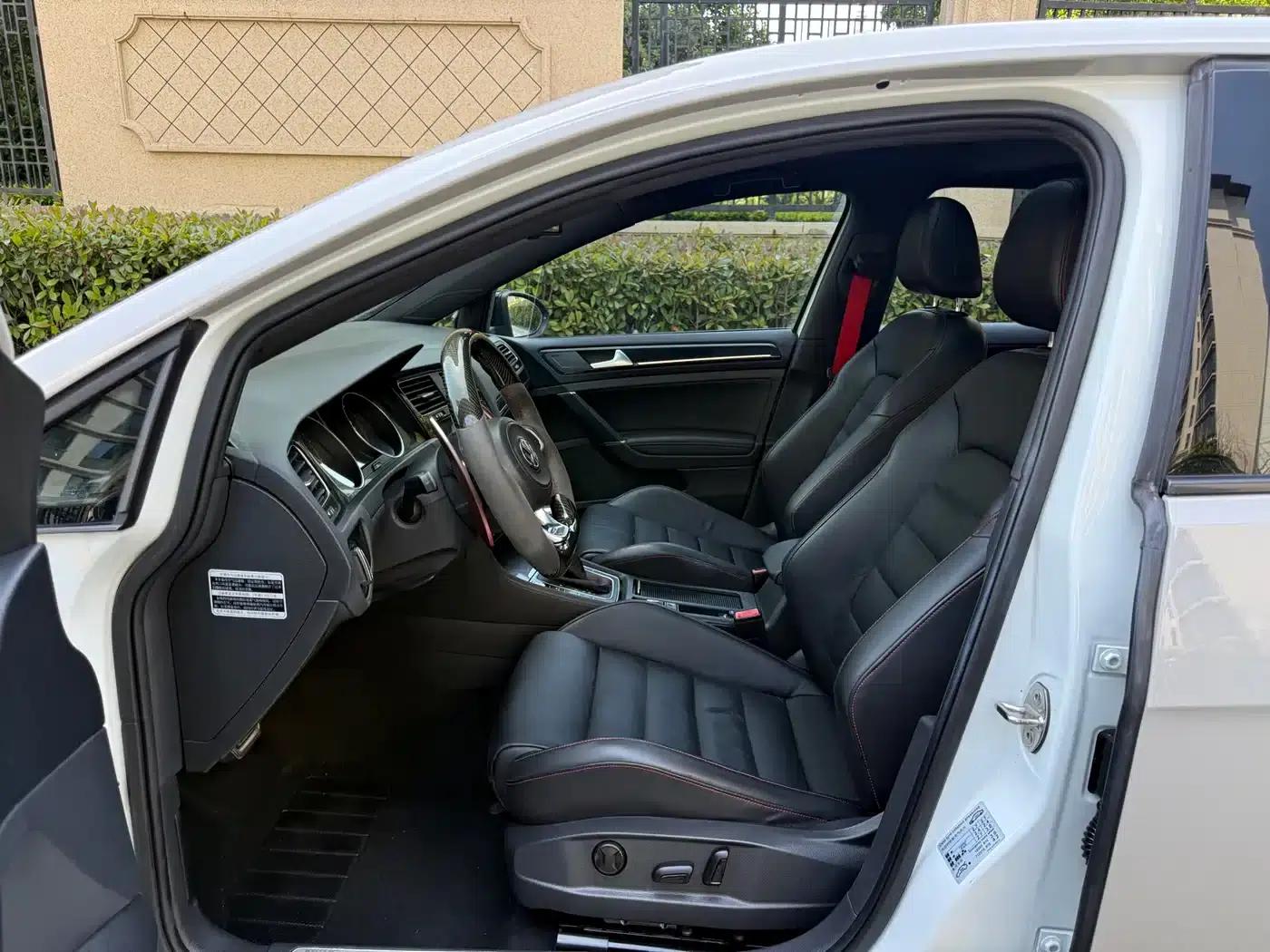 2016 Golf GTI 2.0TSI GTI — миниатюра 9