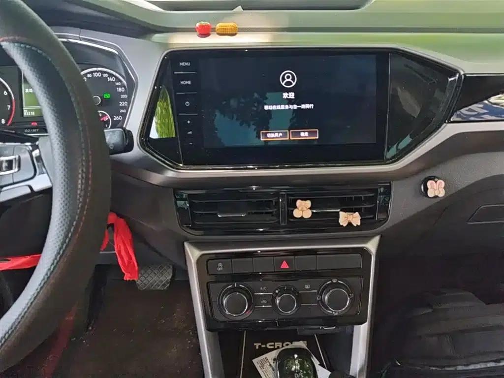 2021 Volkswagen T-Cross 280TSI DSG Comfort Edition — миниатюра 13
