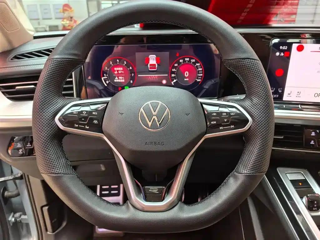 2023 Range Rover 380TSI AWD R-Line Cruiser — миниатюра 13