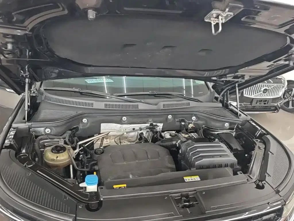 2023 Range Rover 330TSI Luxury Cruiser Edition — миниатюра 20