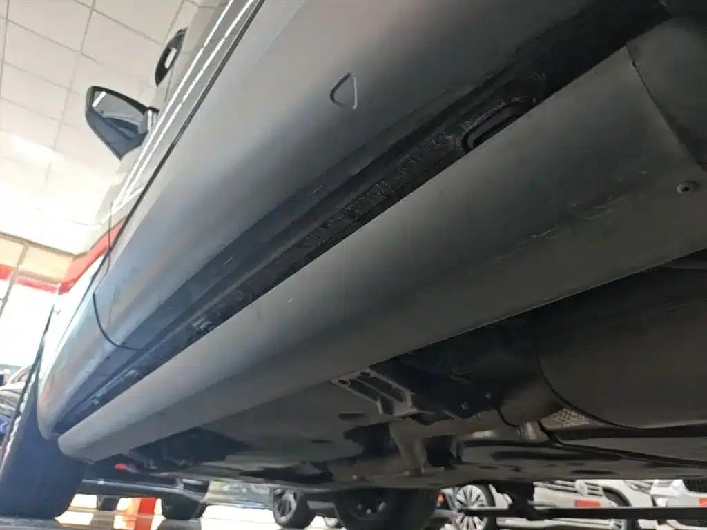 2023 Range Rover 330TSI Luxury Cruiser Edition — миниатюра 22