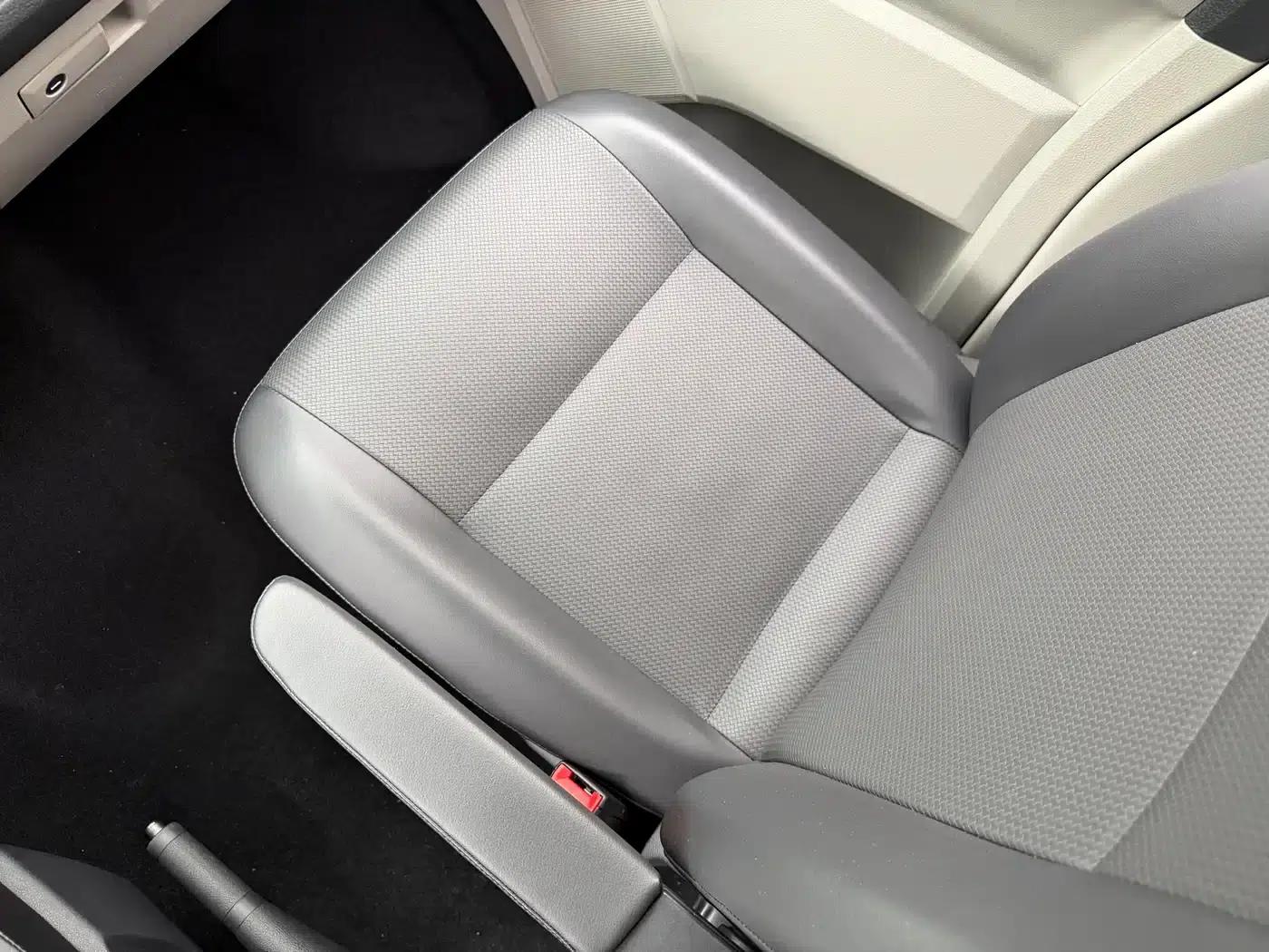 Caravelle 2019 2.0TSI 4WD Comfort Edition 7-Seater — миниатюра 12