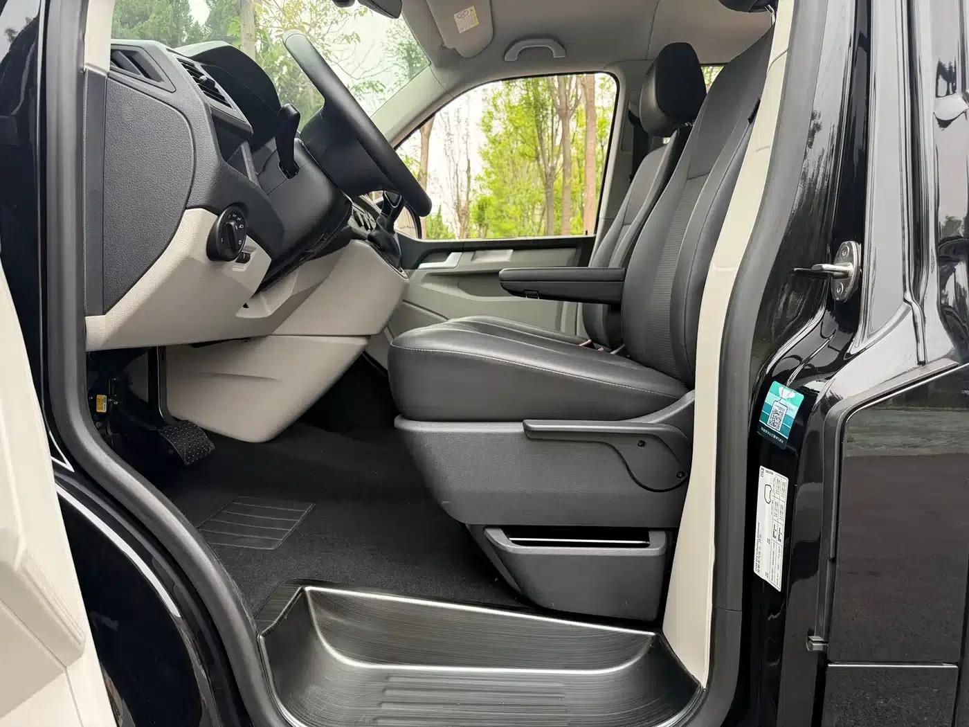 Caravelle 2019 2.0TSI 4WD Comfort Edition 7-Seater — миниатюра 13