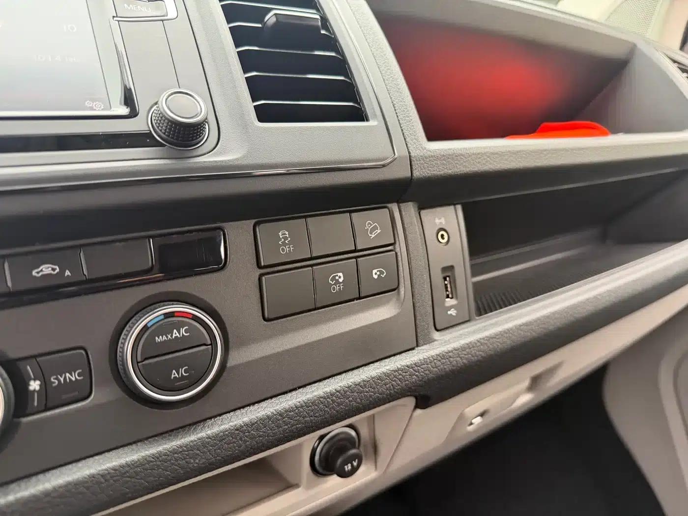 Caravelle 2019 2.0TSI 4WD Comfort Edition 7-Seater — миниатюра 10