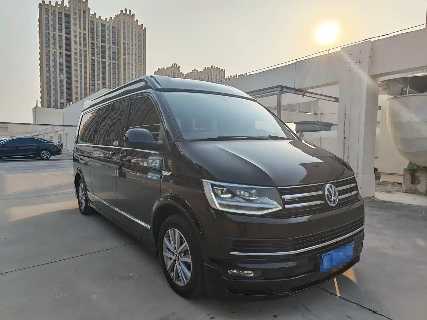 Caravelle 2019 2.0TSI 4WD Luxury 7-Seater — миниатюра 1