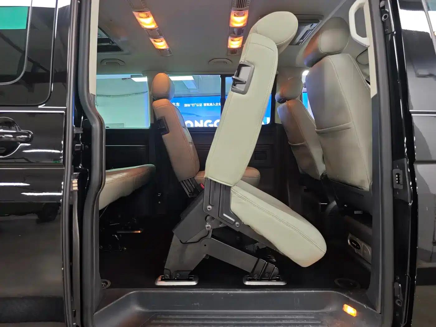 Caravelle 2008 3.2L Automatic — миниатюра 16