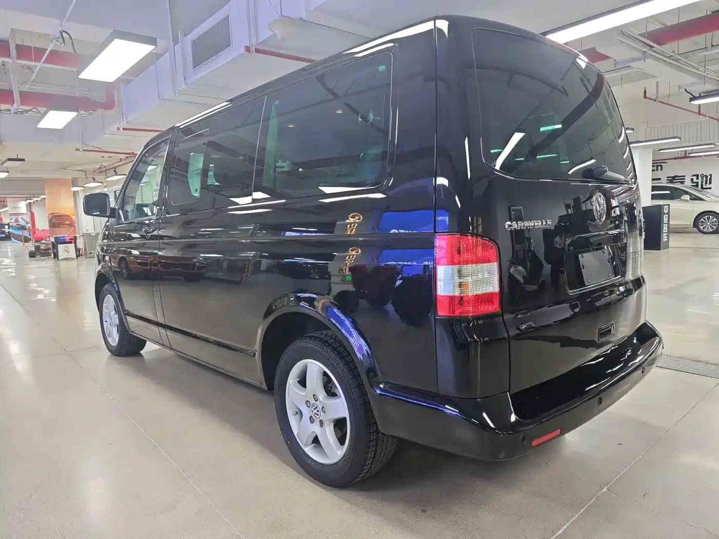 Caravelle 2008 3.2L Automatic — миниатюра 5