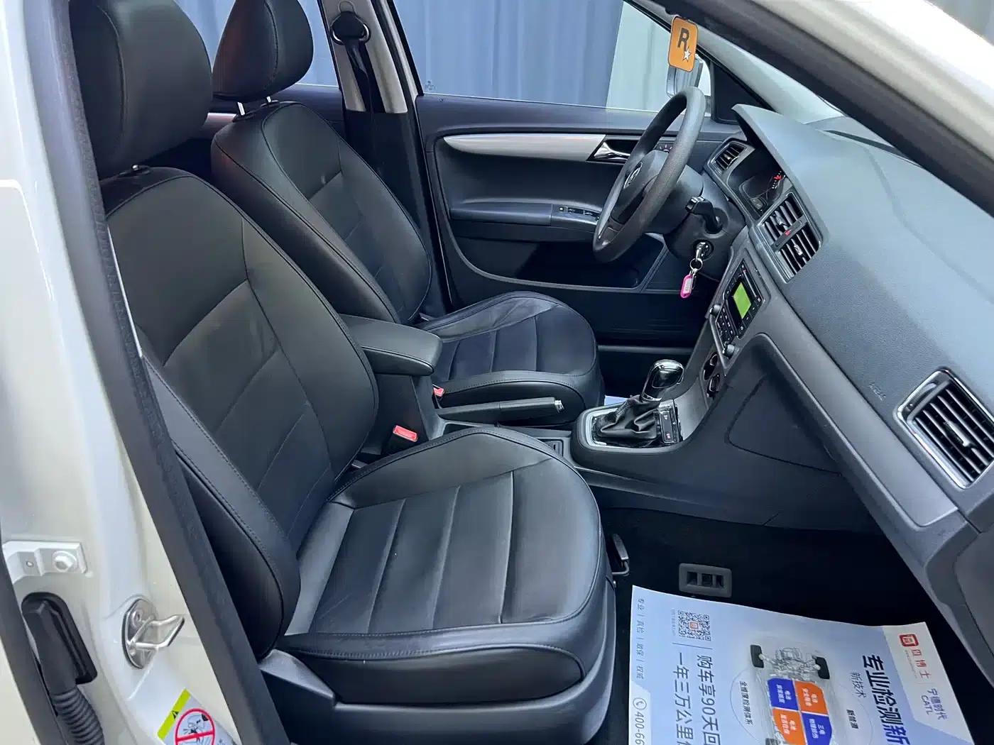 Lavida Gran Turismo 2015 1.6L Automatic Comfort Edition — миниатюра 14