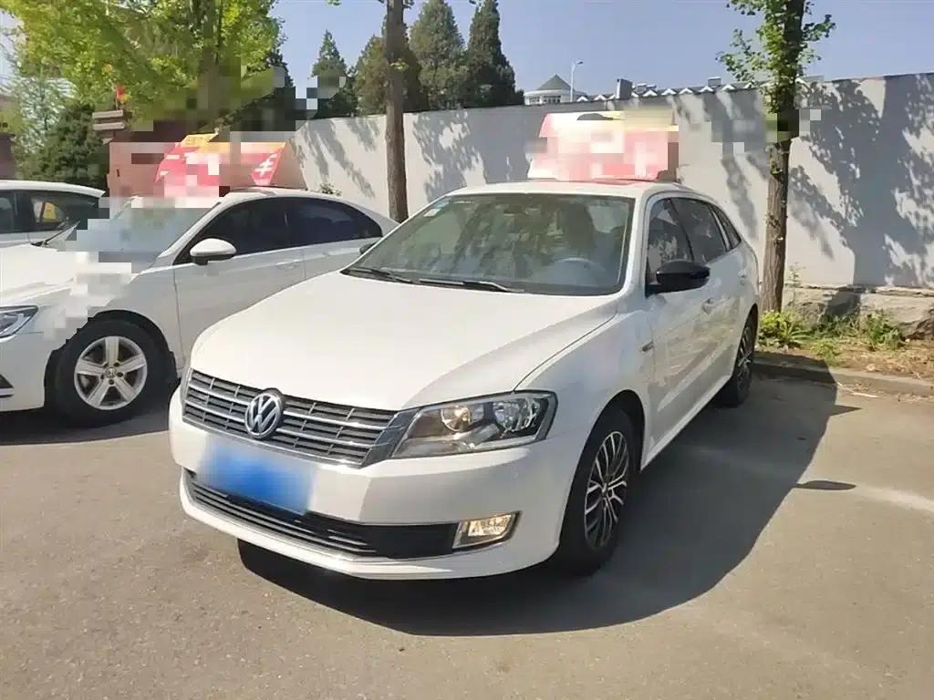Lavida Gran Turismo 2014 1.4TSI Automatic 30th Anniversary Edition — миниатюра 1