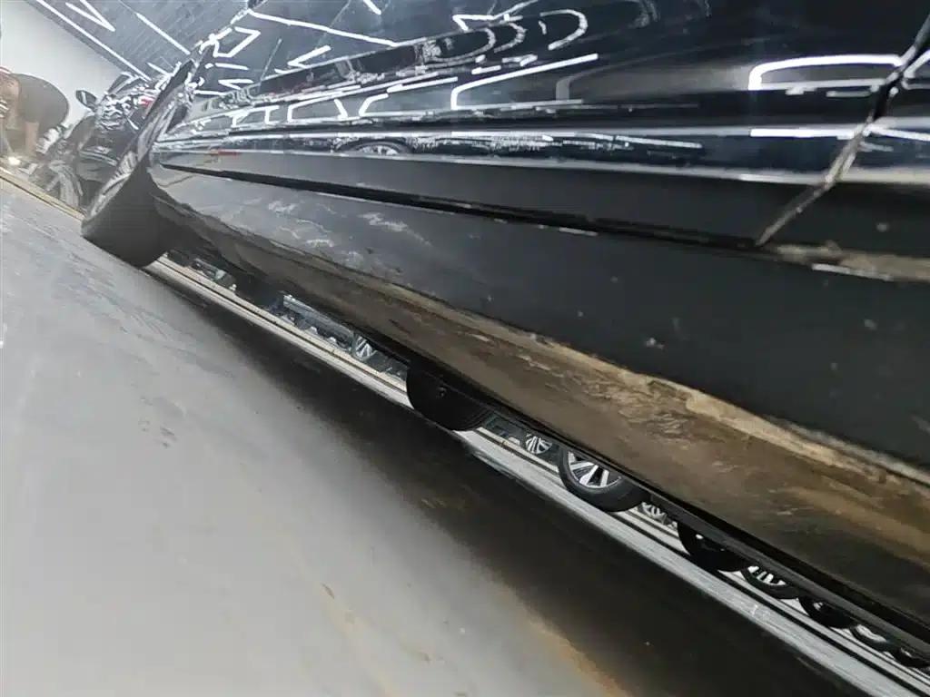 2022 Volkswagen Passat GTE Plug-in Hybrid GTE Luxury Model — миниатюра 21