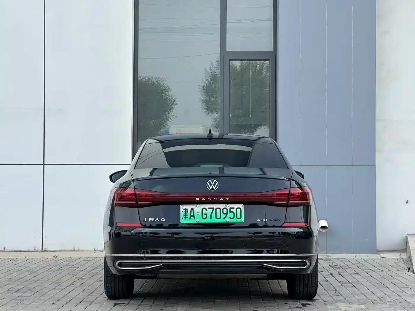 2023 Volkswagen Passat Plug-in Hybrid 430PHEV Hybrid Elite Edition — миниатюра 8