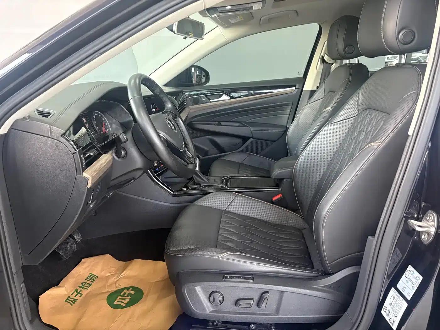 2020 Volkswagen Passat Plug-in Hybrid 430PHEV Hybrid Luxury Edition (China VI Emission Standard) — миниатюра 10