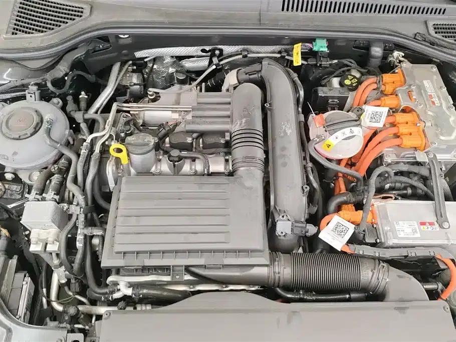 2025 Volkswagen Passat Plug-in Hybrid 430PHEV Hybrid Business Edition — миниатюра 10