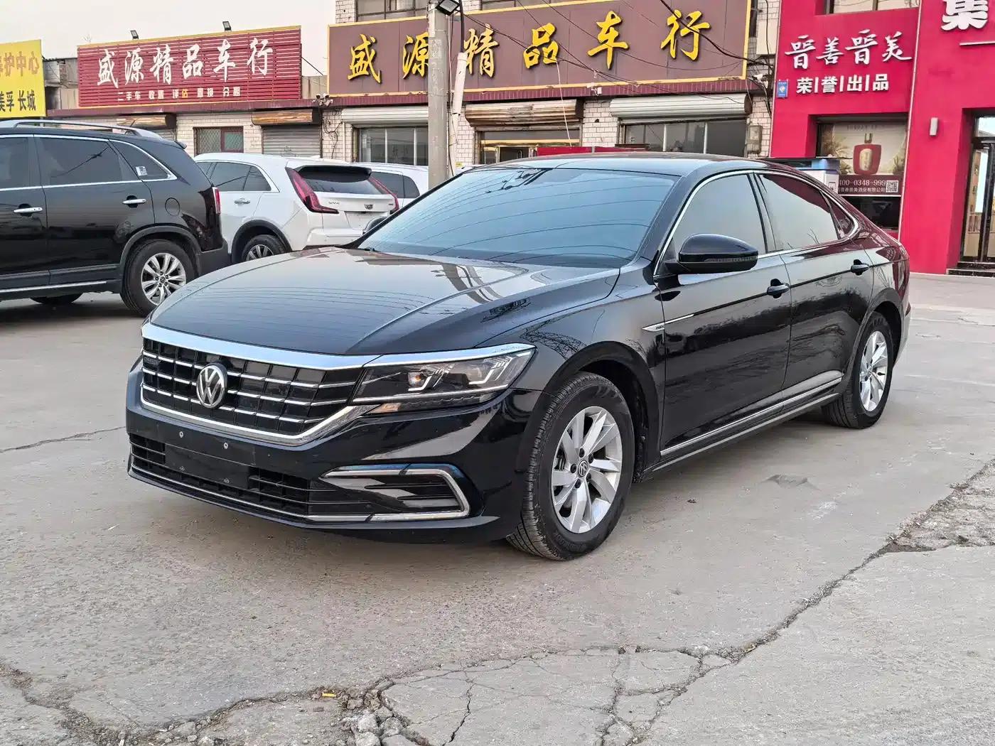2020 Volkswagen Passat Plug-in Hybrid 430PHEV Hybrid Elite Edition (China VI Emission Standard) — миниатюра 1