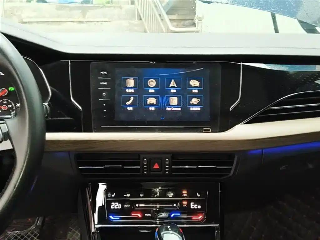 2020 Volkswagen Passat Plug-in Hybrid 430PHEV Hybrid Luxury Edition (China VI Emission Standard) — миниатюра 13