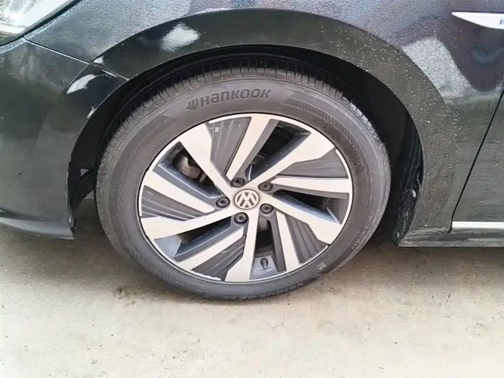 2020 Volkswagen Passat Plug-in Hybrid 430PHEV Hybrid Luxury Edition (China VI Emission Standard) — миниатюра 23