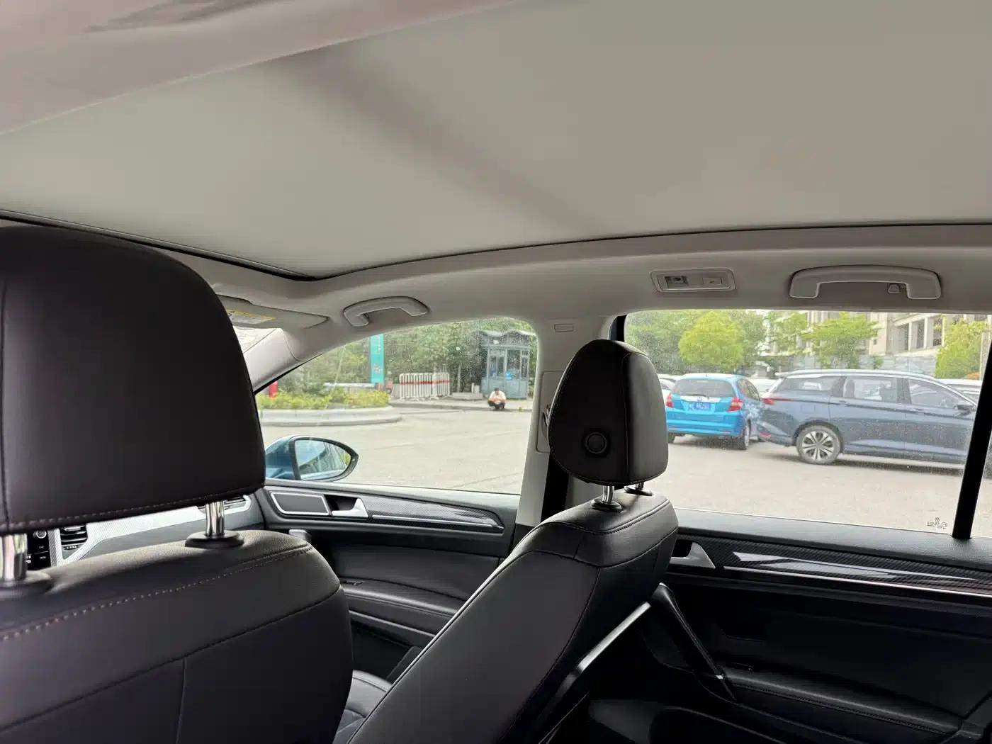 Golf Sportsvan 2018 280TSI Automatic Luxury — миниатюра 11