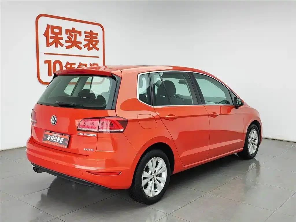 Golf Sportsvan 2016 230TSI Automatic Entry-Level Model — миниатюра 2