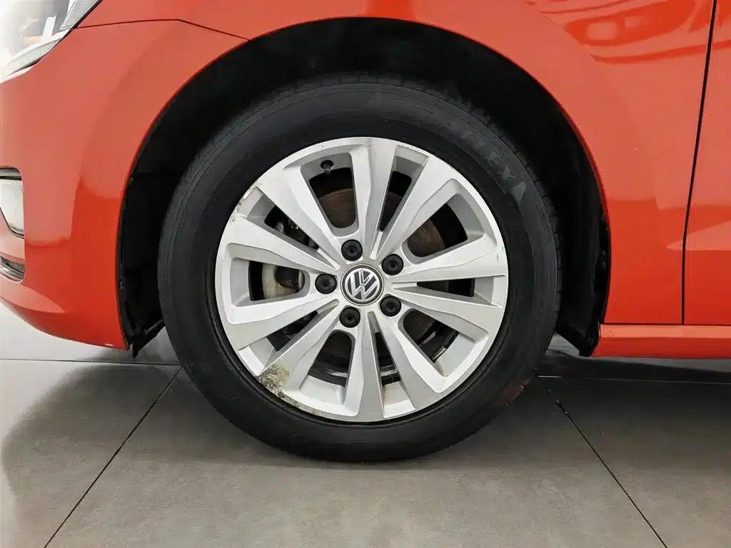 Golf Sportsvan 2016 230TSI Automatic Entry-Level Model — миниатюра 17