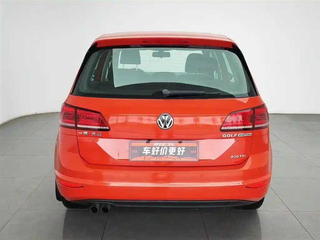 Golf Sportsvan 2016 230TSI Automatic Entry-Level Model — миниатюра 4
