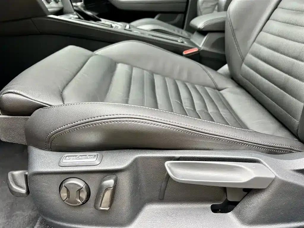 Passat Variant 2018 380TSI 2WD Comfortline — миниатюра 6