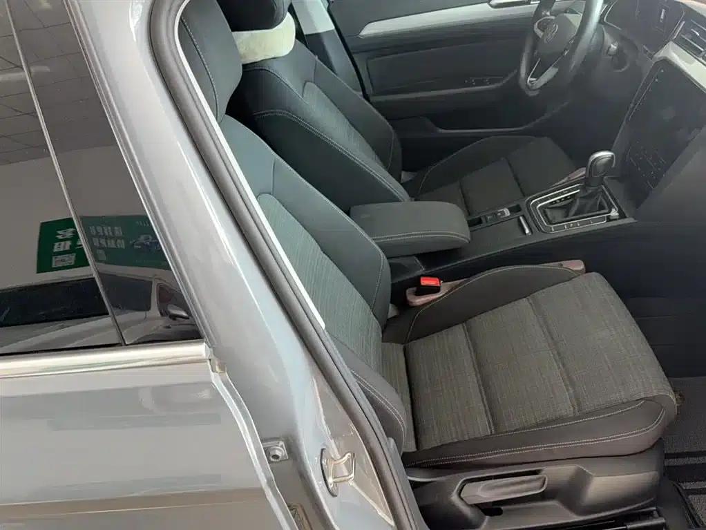 Passat Variant 2021 2.0T Comfortline — миниатюра 3