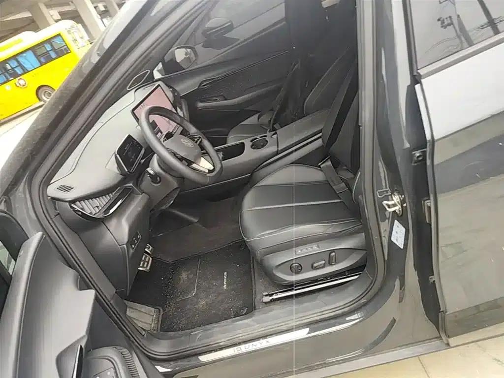 VW 06 2024 Facelift Ultra Long Range Edition — миниатюра 15