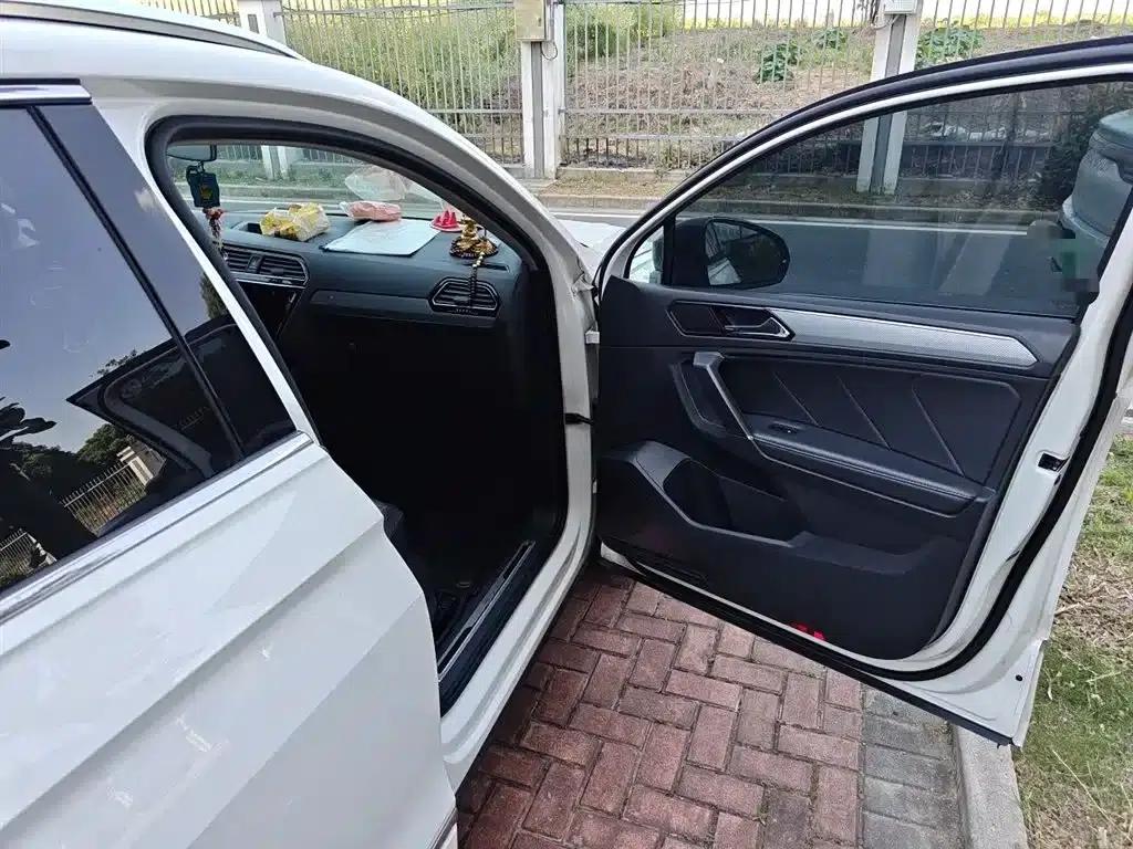 Tiguan X 2021 330TSI 2WD Premium Flagship Edition — миниатюра 20
