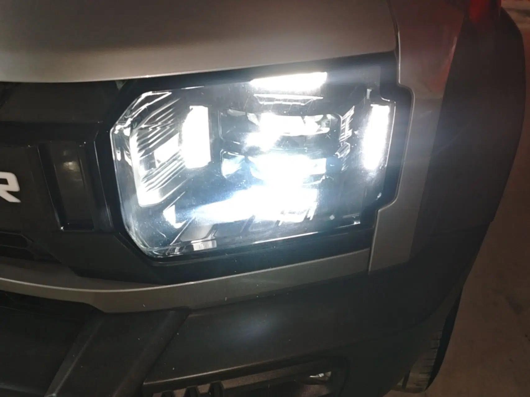 JETOUR Traveler 2023 1.5T Two-Wheel Drive Discovery PRO — миниатюра 2