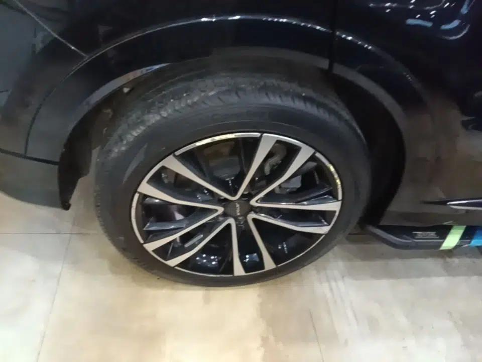 JETOUR X70 PLUS 2021 1.6T DCT Base 5-Seater — миниатюра 10