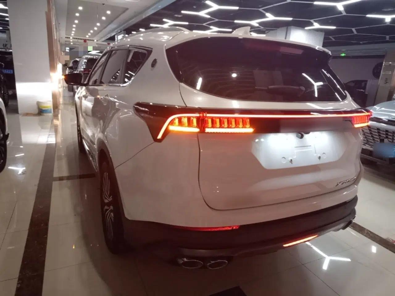 JETOUR X70 PLUS 2023 1.5T DCT Ziqiang PRO 7-Seater — миниатюра 4