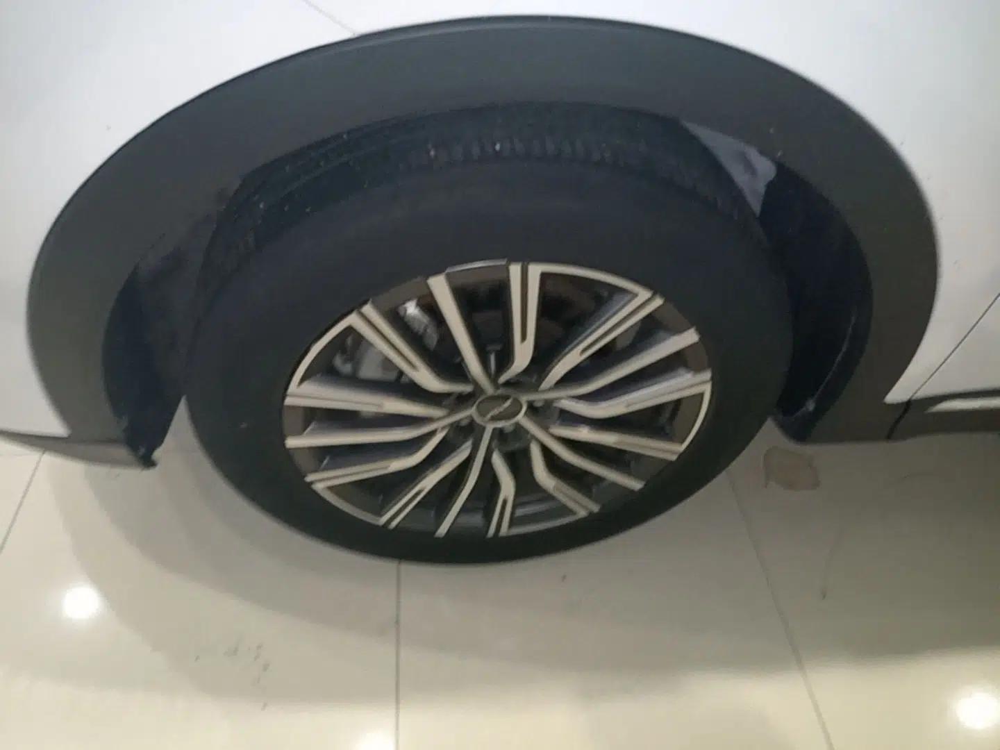 JETOUR X70 PLUS 2023 1.5T DCT Ziqiang PRO 7-Seater — миниатюра 8
