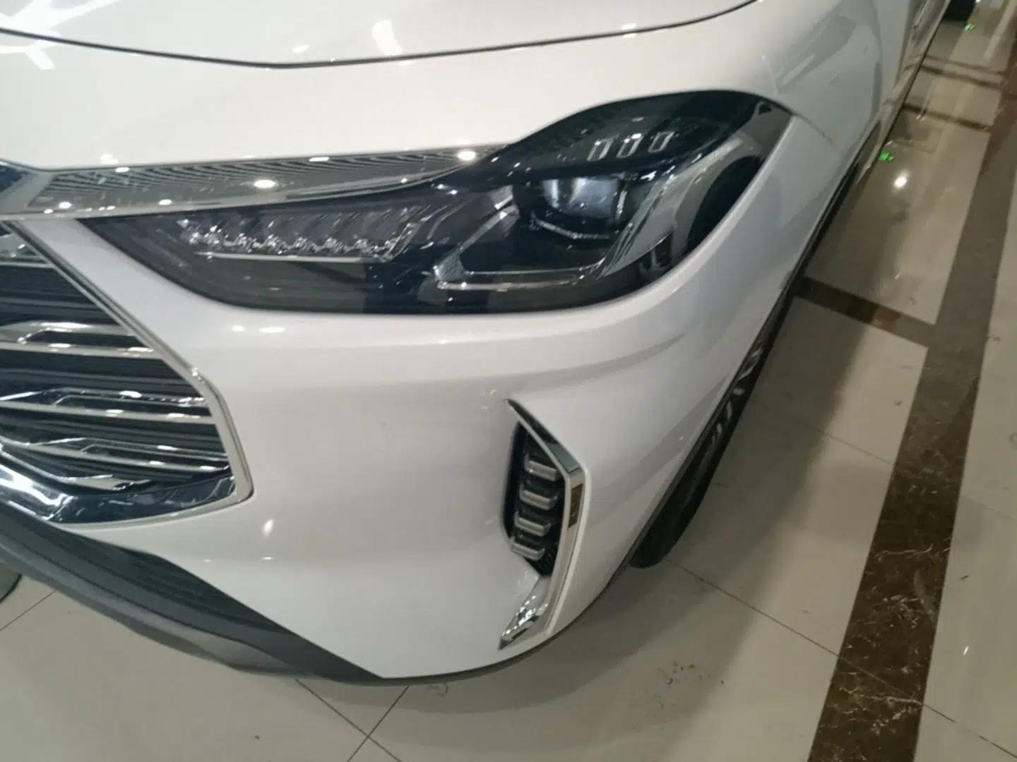 JETOUR X70 PLUS 2023 1.5T DCT Ziqiang PRO 7-Seater — миниатюра 9