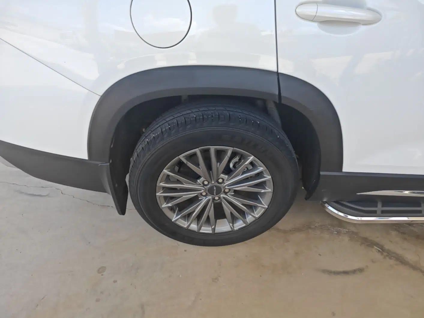 JETOUR X90 PLUS 2022 1.5T Manual Bieyuan 7-Seater — миниатюра 10