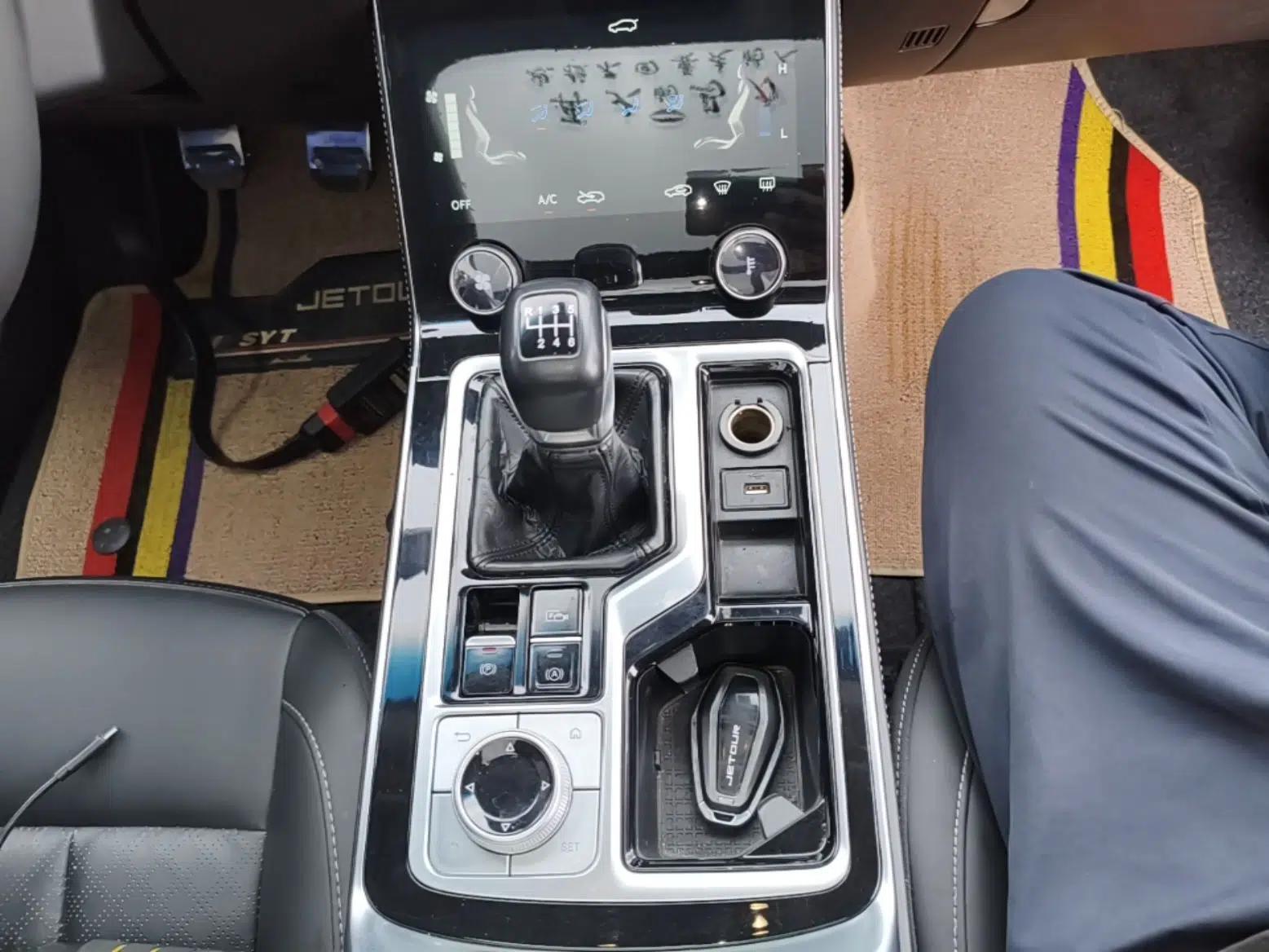 JETOUR X90 2020 1.5T Manual Shadow Joy Version 5 Seats — миниатюра 20