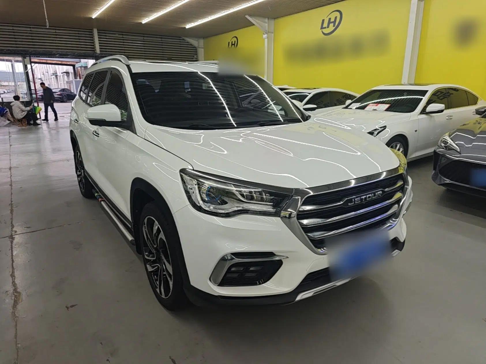 JETOUR X90 2019 1.5T Manual Smart Enjoyment Version 5 Seats China VI Standard — миниатюра 3