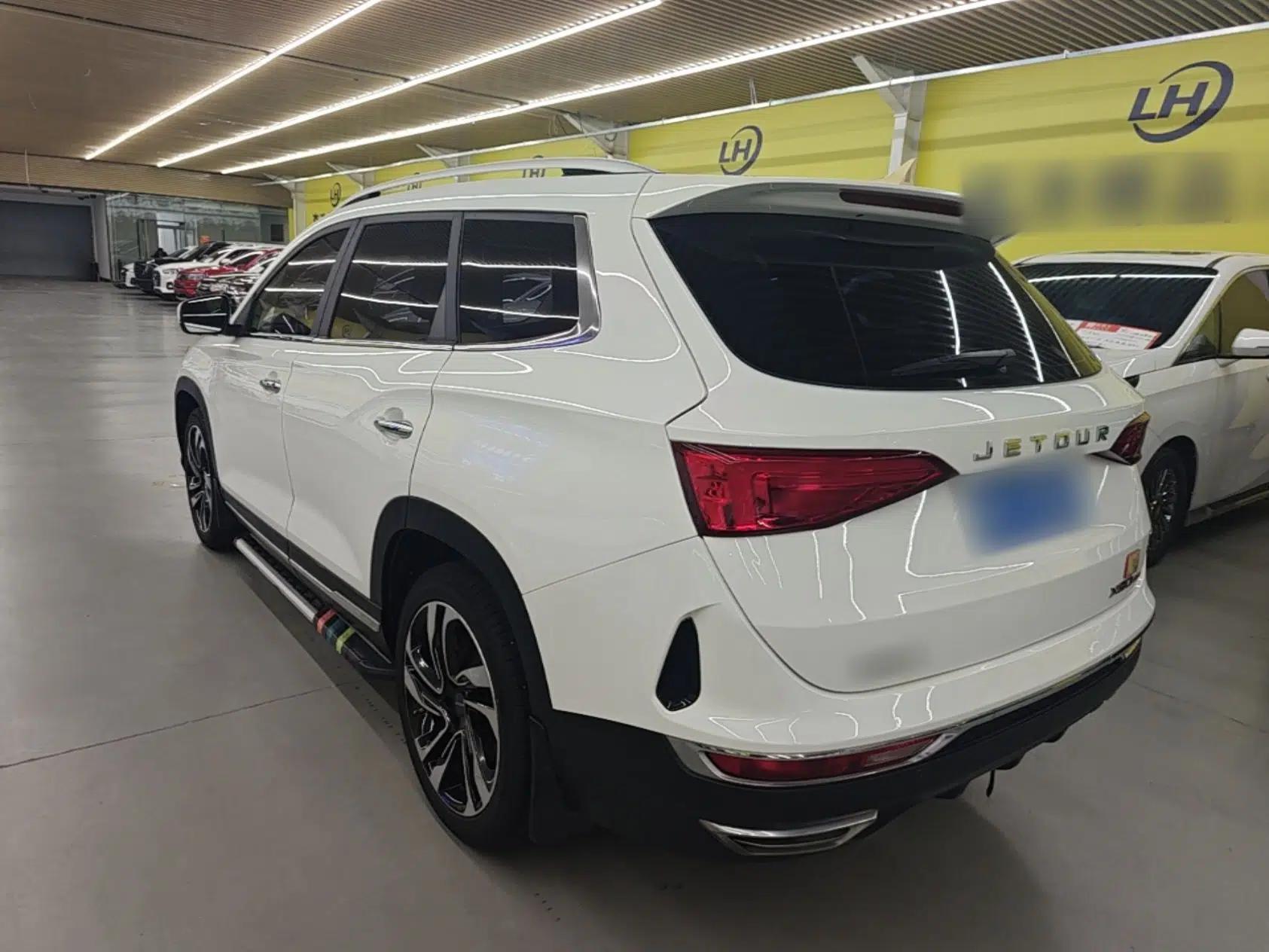 JETOUR X90 2019 1.5T Manual Smart Enjoyment Version 5 Seats China VI Standard — миниатюра 4