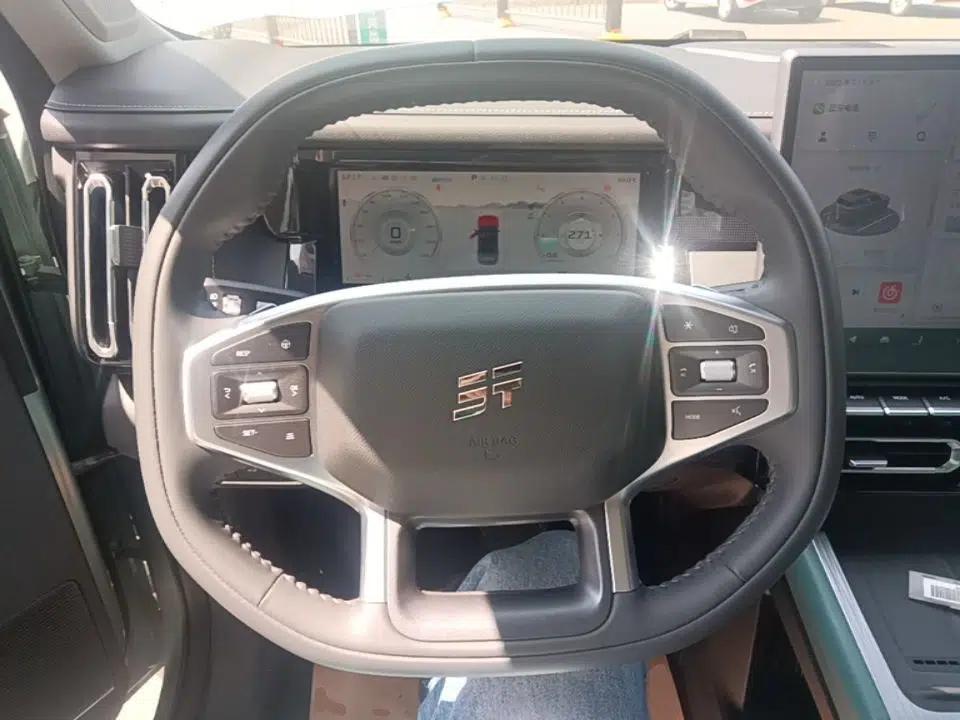 JETOUR Freelander 2025 2.0TD Automatic XWD Conqueror — миниатюра 14