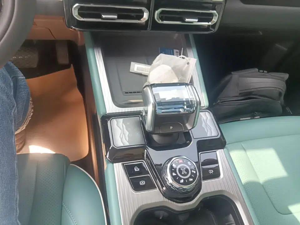 JETOUR Freelander 2025 2.0TD Automatic XWD Conqueror — миниатюра 17