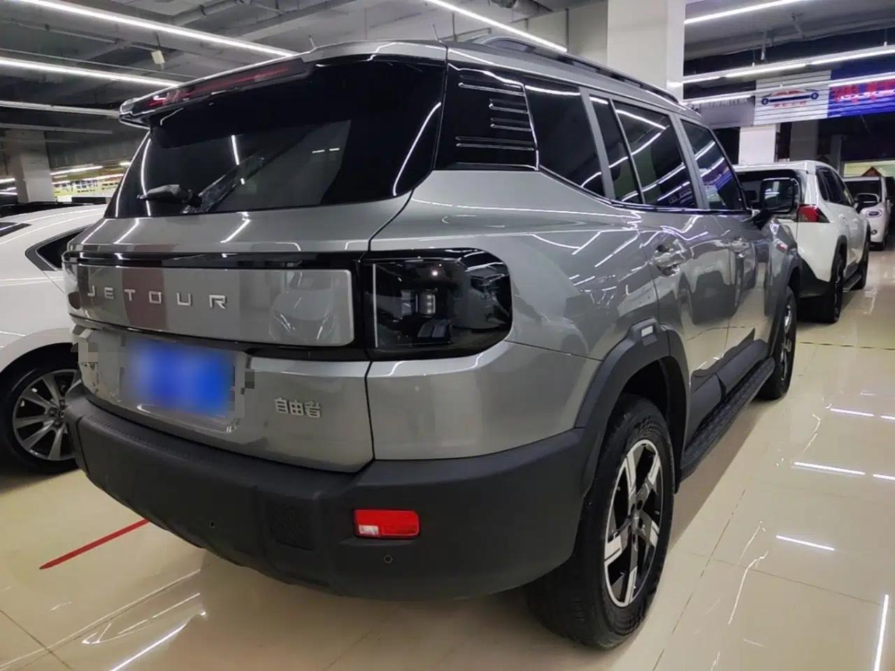 JETOUR Freelander 2025 1.5TD DCT Discovery — миниатюра 6