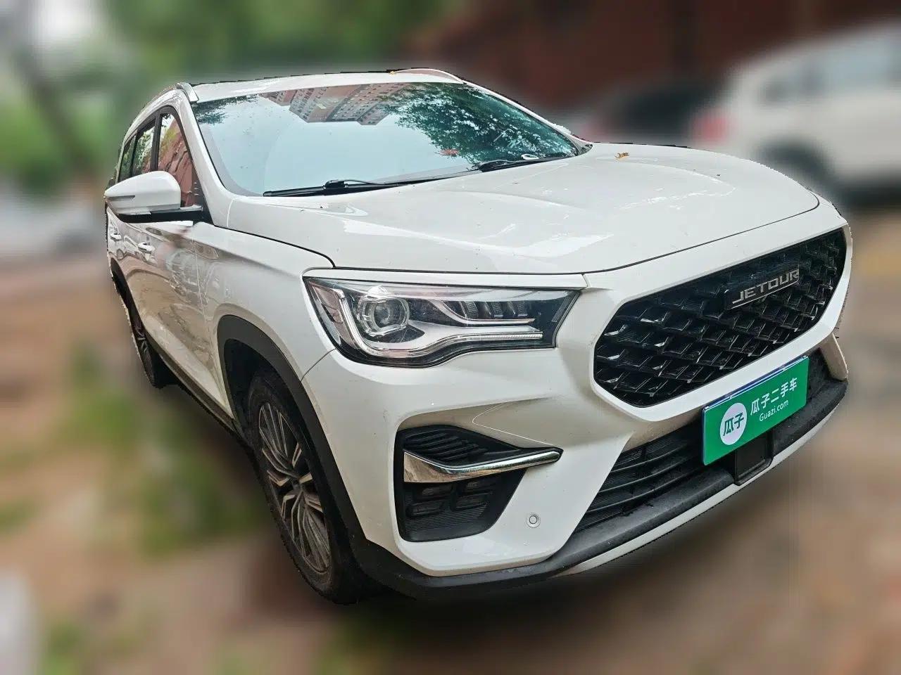 JETOUR X95 2023 1.6T DCT Era Edition 7-Seater — миниатюра 3