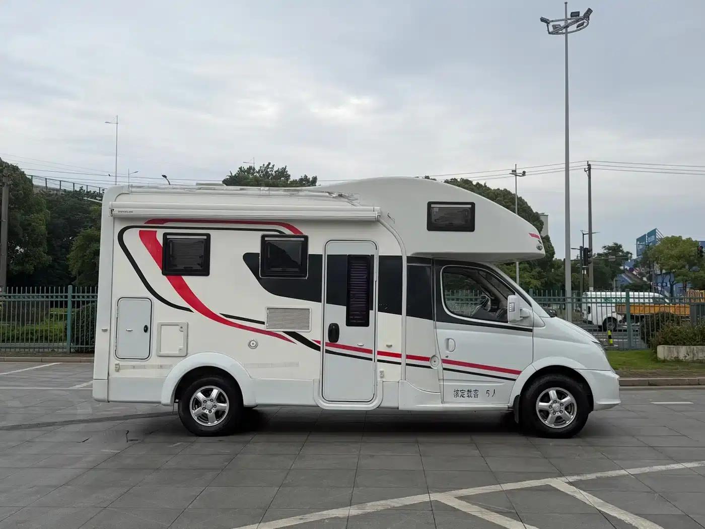 Xintu V80 2017 Model 2.5T AMT Aoyuntong National V Long Wheelbase Mid-Roof 5-Seater — миниатюра 6