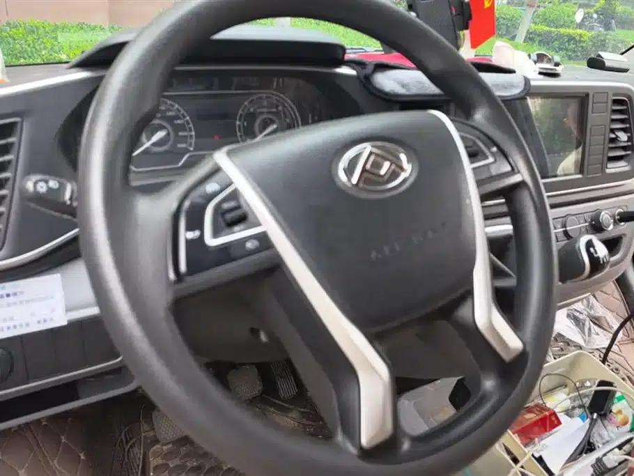 Xintu V80 2023 2.0T Manual Classic Aoyuntong Long Wheelbase Mid-Roof 6/7/8/9 Seats — миниатюра 15